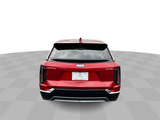 new 2025 Cadillac OPTIQ car, priced at $55,095
