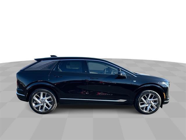 new 2025 Cadillac OPTIQ car, priced at $51,590