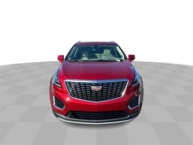 new 2025 Cadillac XT5 car, priced at $47,790