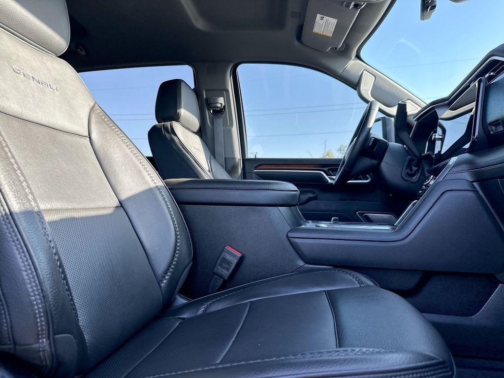 used 2025 GMC Sierra 2500 car, priced at $79,579