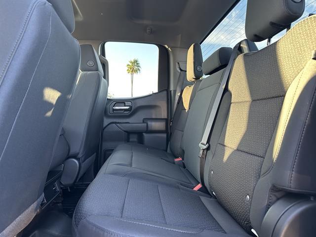 new 2026 GMC Sierra 1500 car, priced at $40,880