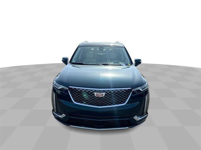 new 2025 Cadillac XT6 car, priced at $52,215