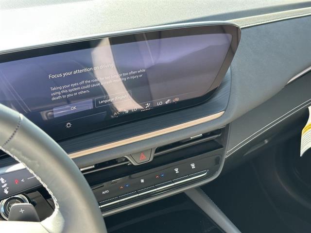 new 2025 Buick Envision car, priced at $42,485