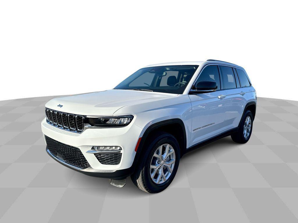 used 2023 Jeep Grand Cherokee car, priced at $29,890