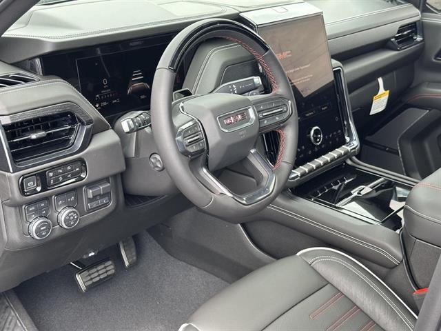 new 2025 GMC Yukon car, priced at $101,073