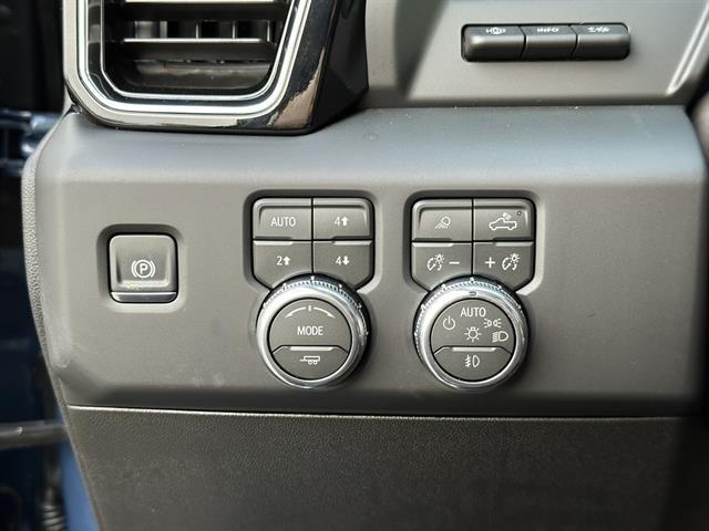 new 2026 GMC Sierra 2500 car, priced at $97,530