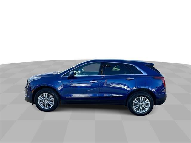 new 2025 Cadillac XT5 car, priced at $37,415