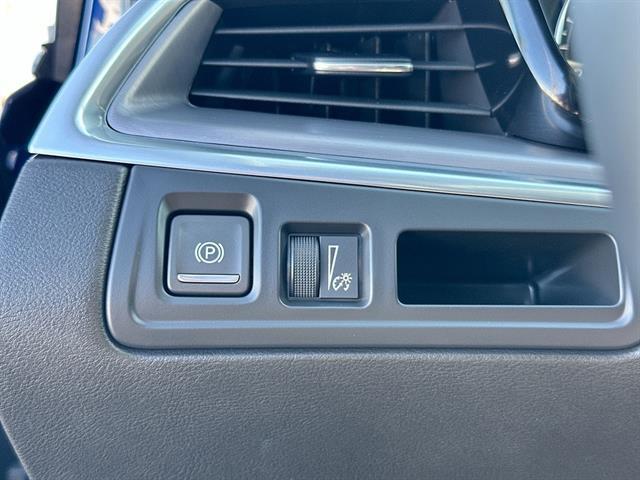 new 2025 Cadillac XT5 car, priced at $37,415