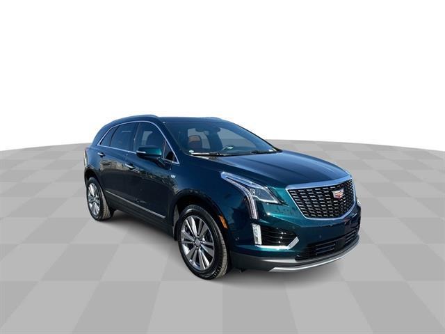 new 2025 Cadillac XT5 car, priced at $51,990
