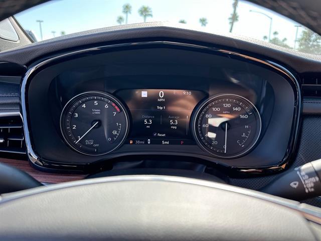 new 2025 Cadillac XT5 car, priced at $51,990