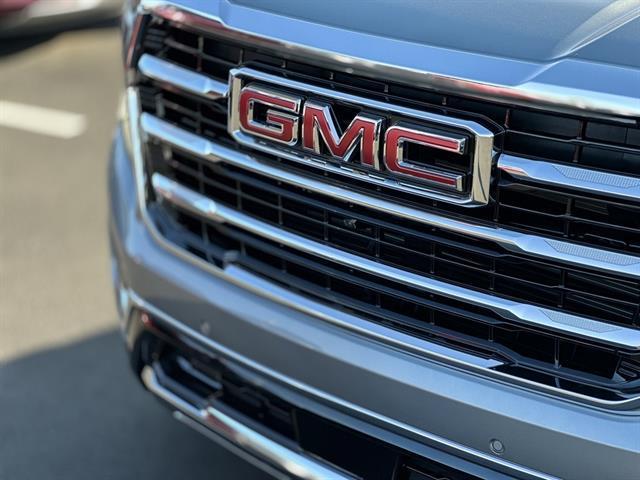 new 2025 GMC Yukon car, priced at $79,817