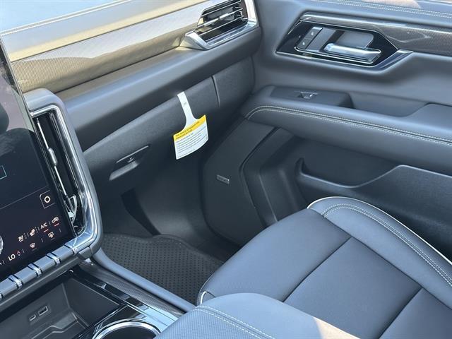 new 2025 GMC Yukon car, priced at $79,817
