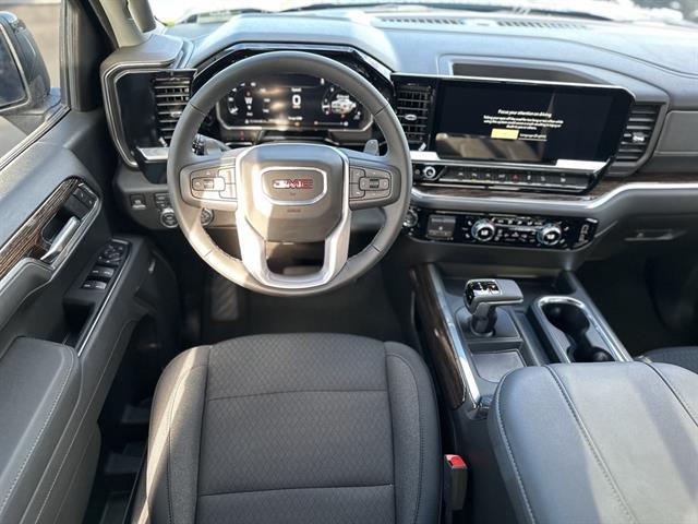 new 2026 GMC Sierra 1500 car, priced at $58,455