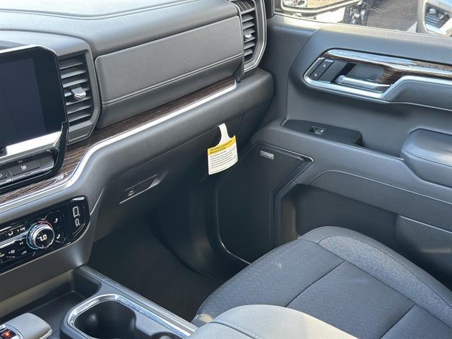 new 2026 GMC Sierra 1500 car, priced at $58,455