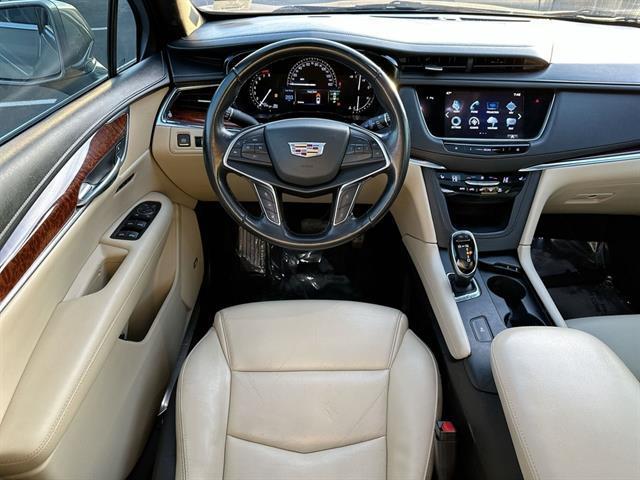 used 2018 Cadillac XT5 car, priced at $17,990