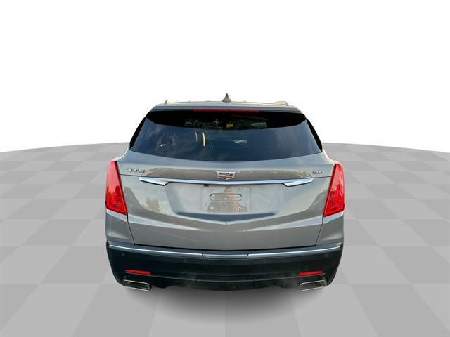 used 2018 Cadillac XT5 car, priced at $17,990