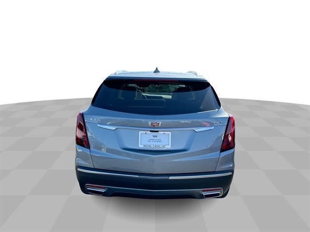 new 2025 Cadillac XT5 car, priced at $50,065