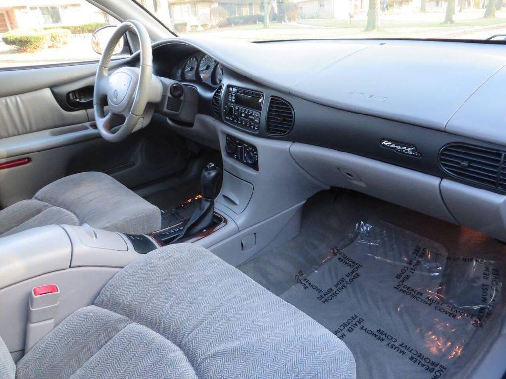 used 2001 Buick Regal car, priced at $8,977