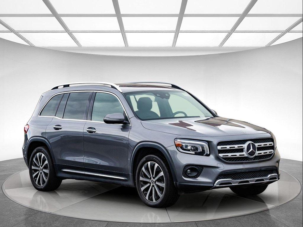 used 2022 Mercedes-Benz GLB 250 car, priced at $23,495