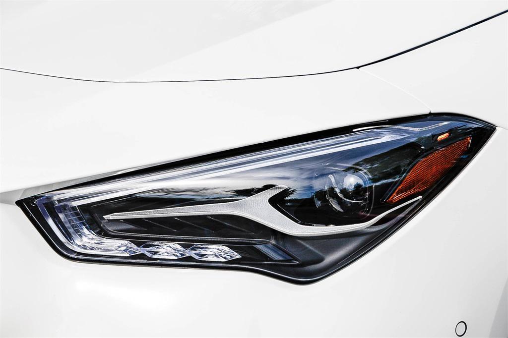 new 2025 Mercedes-Benz CLA 250 car, priced at $45,745