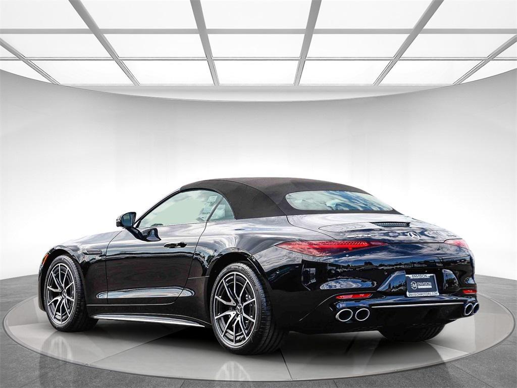 new 2026 Mercedes-Benz AMG SL 43 car, priced at $118,105