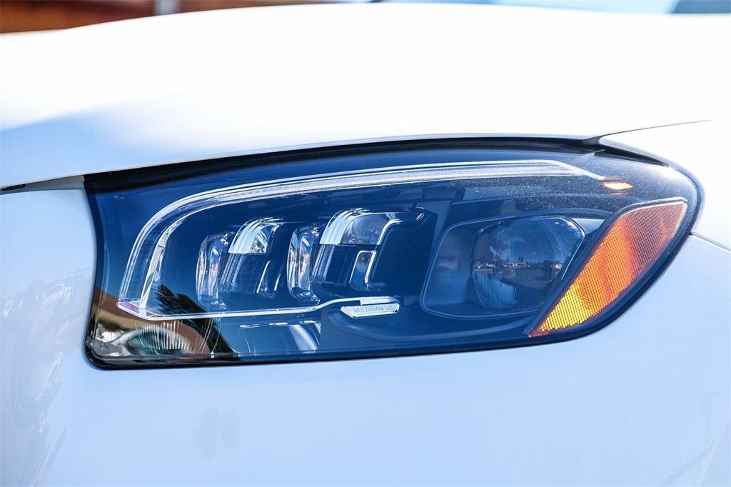 new 2026 Mercedes-Benz GLS 580 car, priced at $121,200