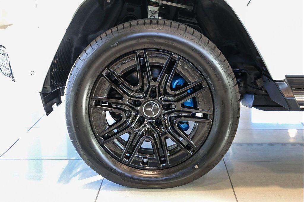 new 2025 Mercedes-Benz G-Class car, priced at $183,405