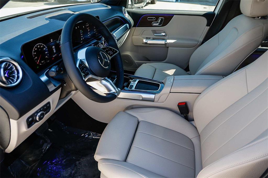 new 2026 Mercedes-Benz GLB 250 car, priced at $50,290