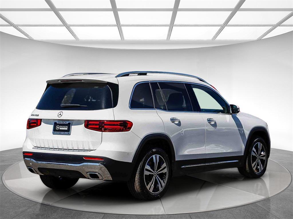 new 2026 Mercedes-Benz GLB 250 car, priced at $50,290