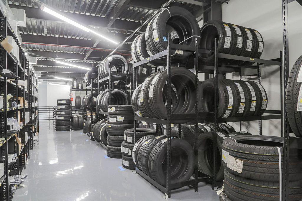 used 2018 Ford Explorer car, priced at $14,595