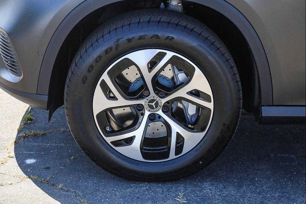 new 2026 Mercedes-Benz GLC 350e car, priced at $72,415