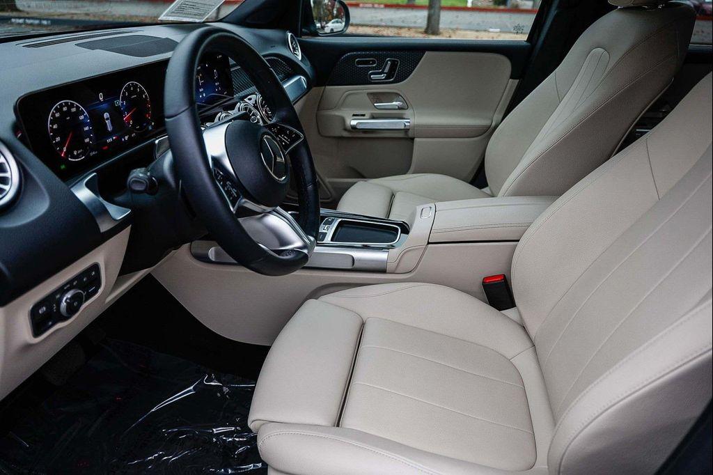 used 2025 Mercedes-Benz GLB 250 car, priced at $36,420