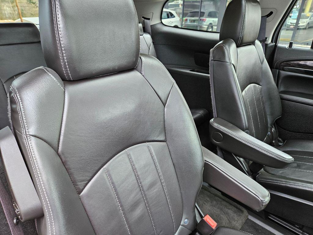 used 2015 Buick Enclave car, priced at $12,999