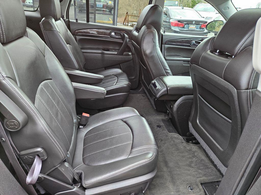 used 2015 Buick Enclave car, priced at $12,999