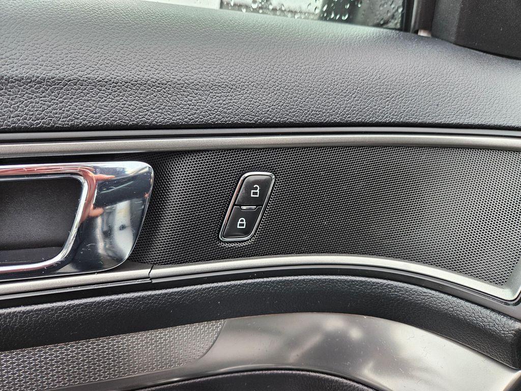 used 2019 Ford Explorer car, priced at $11,999