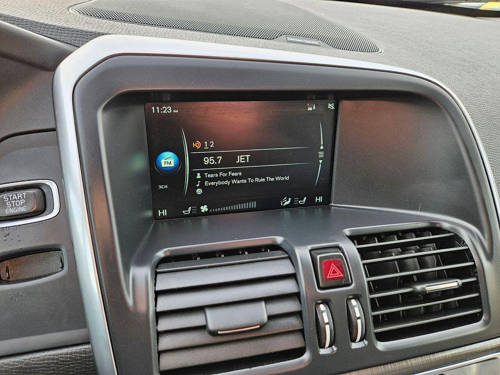 used 2015 Volvo XC60 car, priced at $10,495