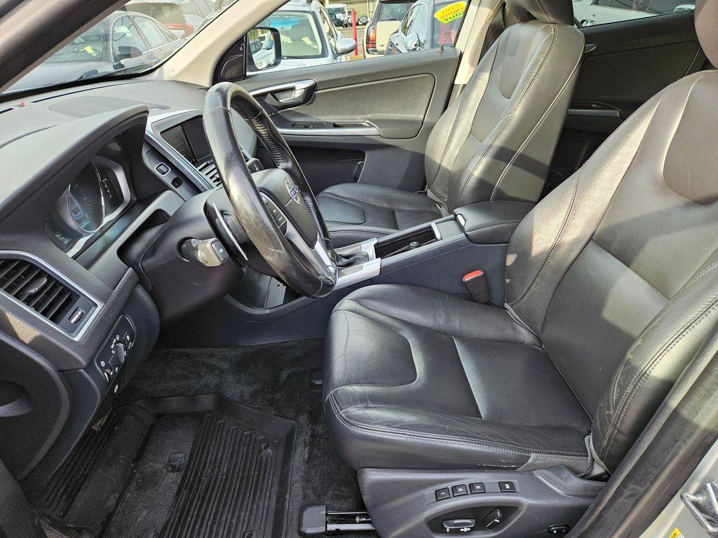 used 2015 Volvo XC60 car, priced at $10,495