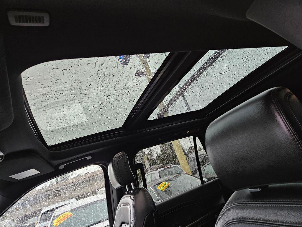 used 2018 Ford Expedition car, priced at $20,495