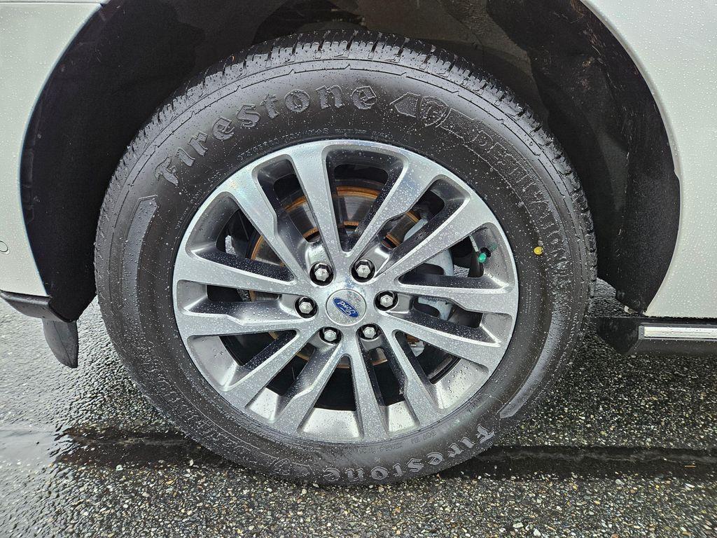 used 2018 Ford Expedition car, priced at $20,495