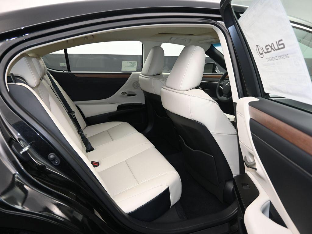 new 2025 Lexus ES 350 car, priced at $49,524