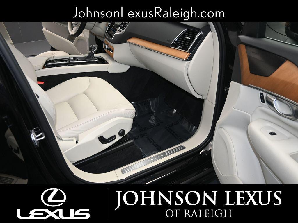 used 2021 Volvo XC90 car, priced at $29,722