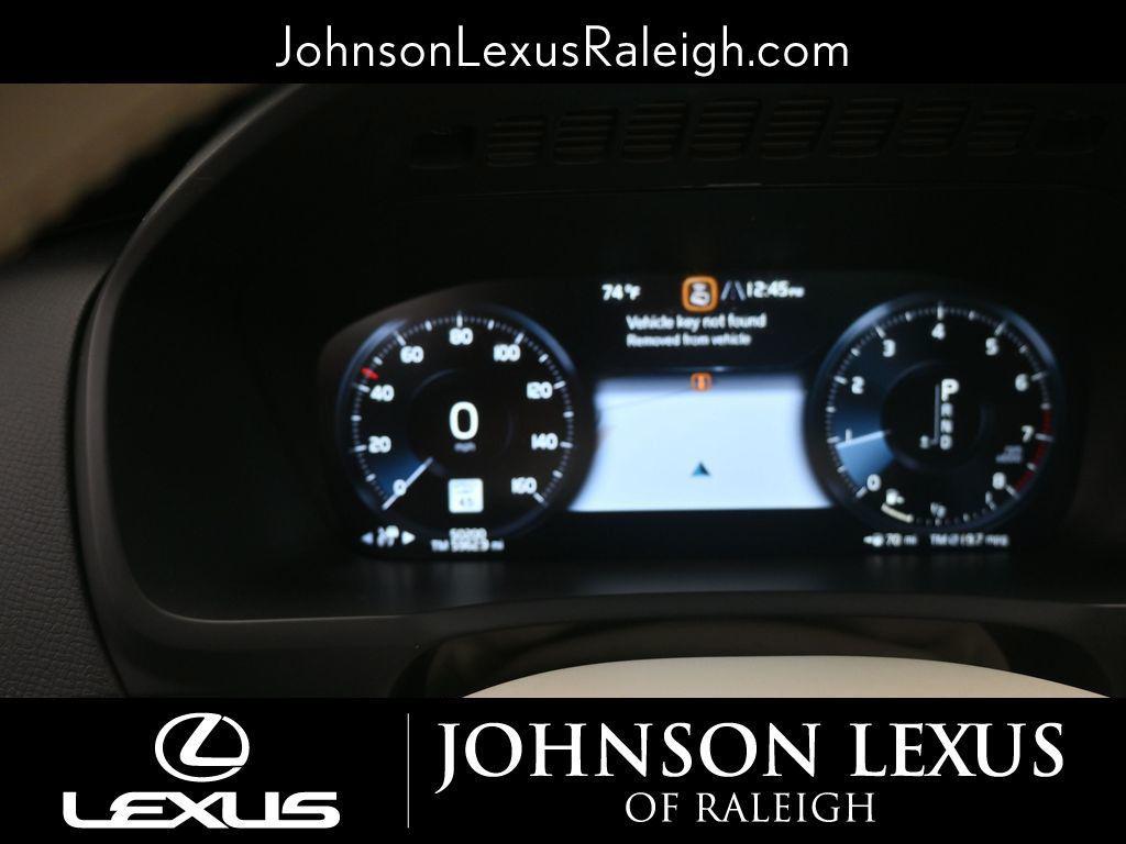 used 2021 Volvo XC90 car, priced at $29,722