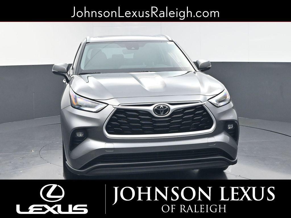 used 2026 Toyota Highlander car, priced at $47,980