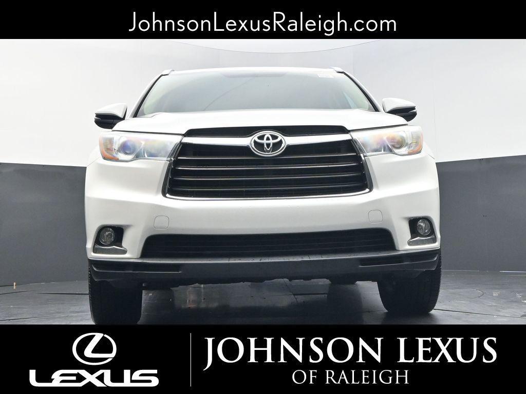 used 2016 Toyota Highlander car, priced at $19,980