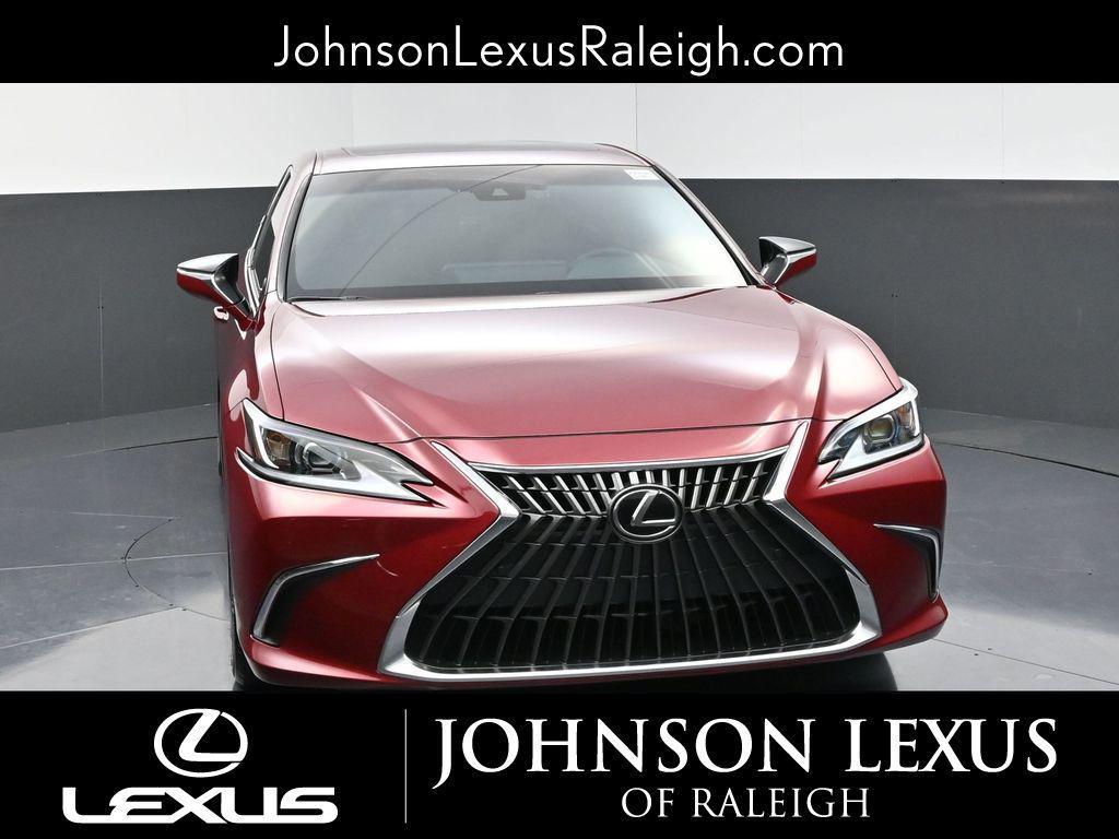 used 2023 Lexus ES 300h car, priced at $39,980
