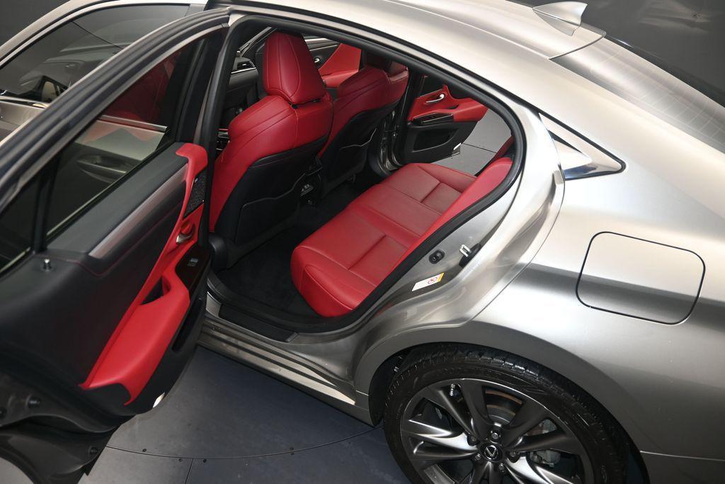 used 2019 Lexus ES 350 car, priced at $34,778