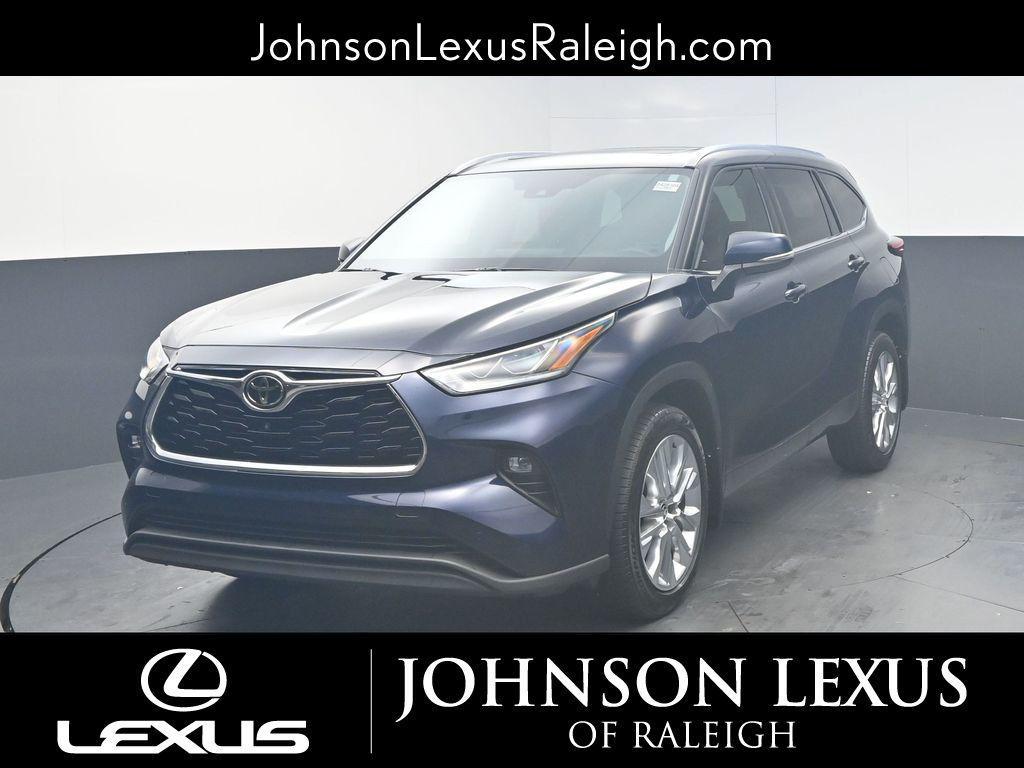 used 2020 Toyota Highlander car, priced at $33,980