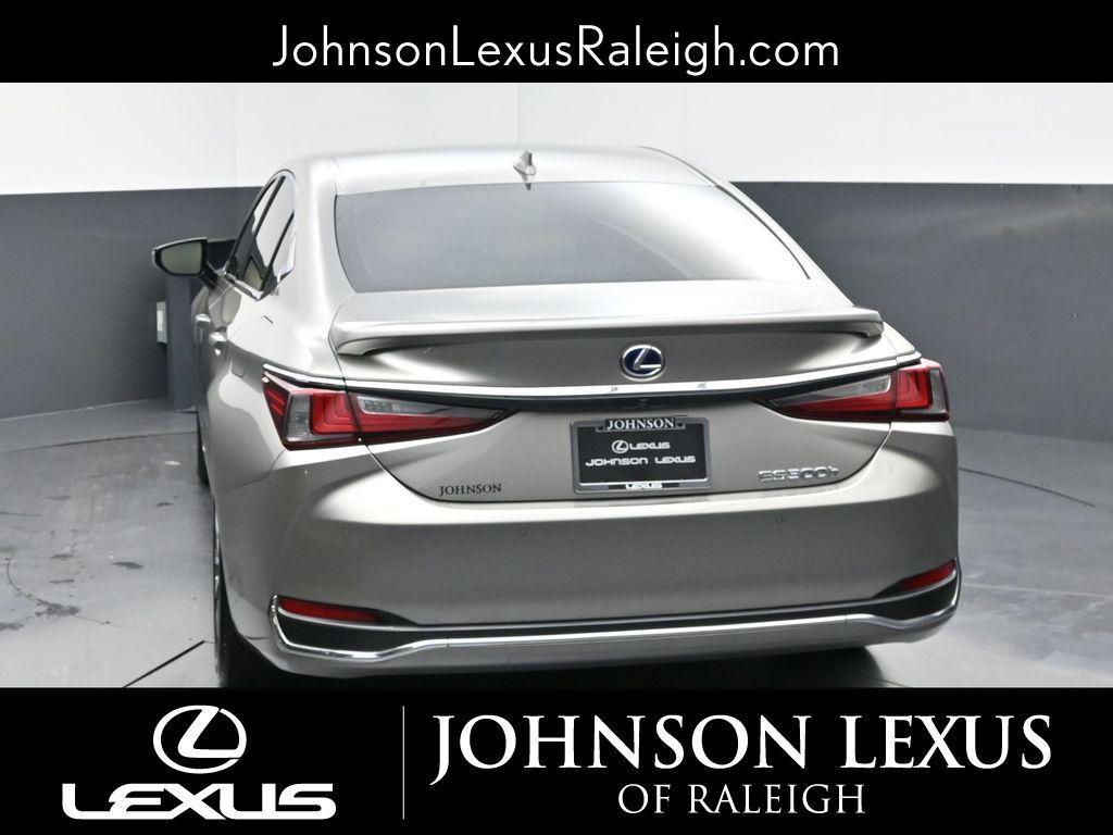 used 2021 Lexus ES 300h car, priced at $30,867