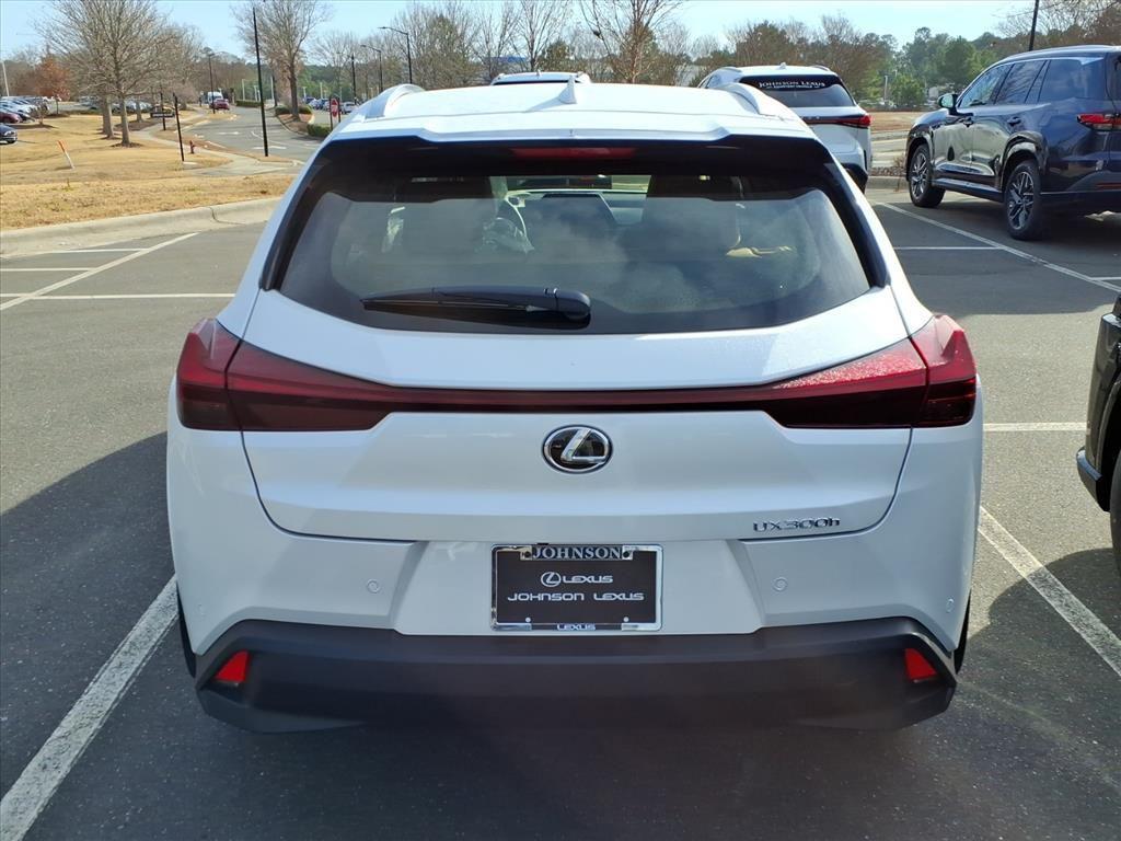 new 2025 Lexus UX 300h car, priced at $43,194