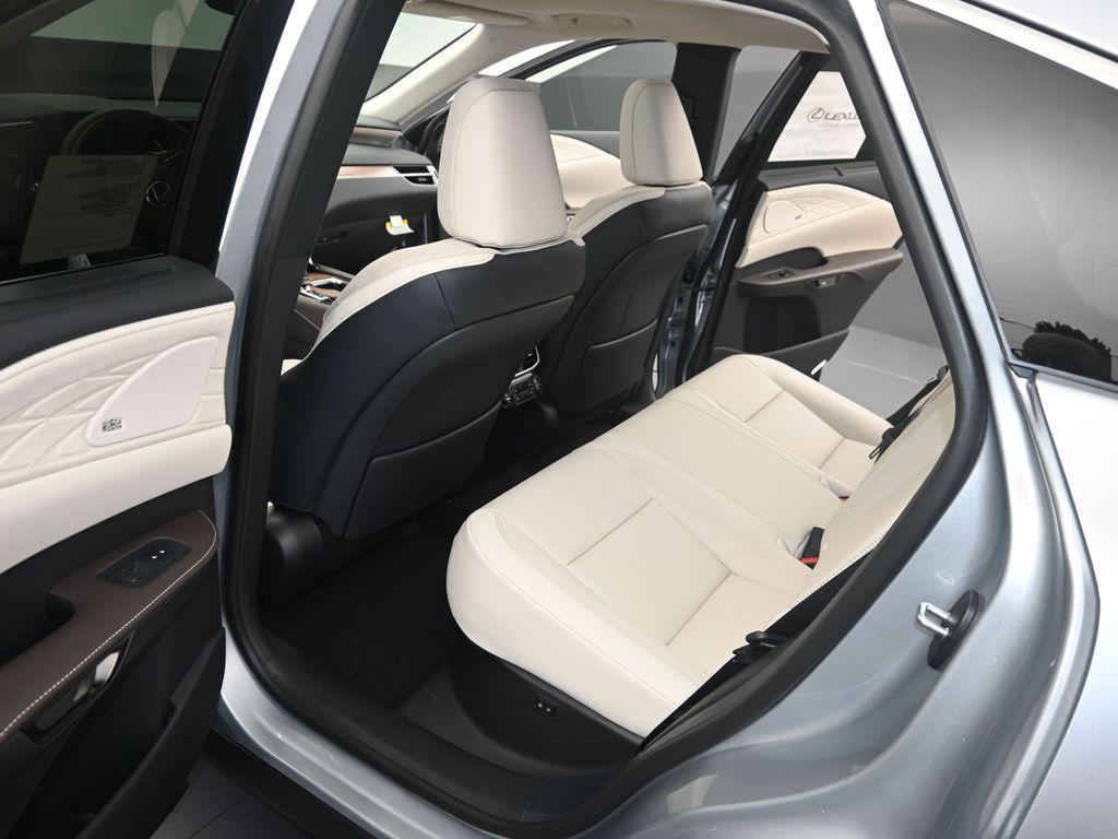 new 2026 Lexus RX 350 car, priced at $70,133